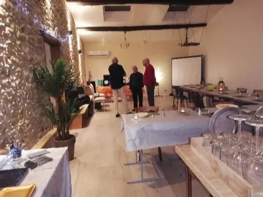photo-salle-de-reception-6